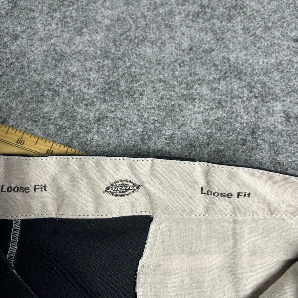 Dickies loose fit